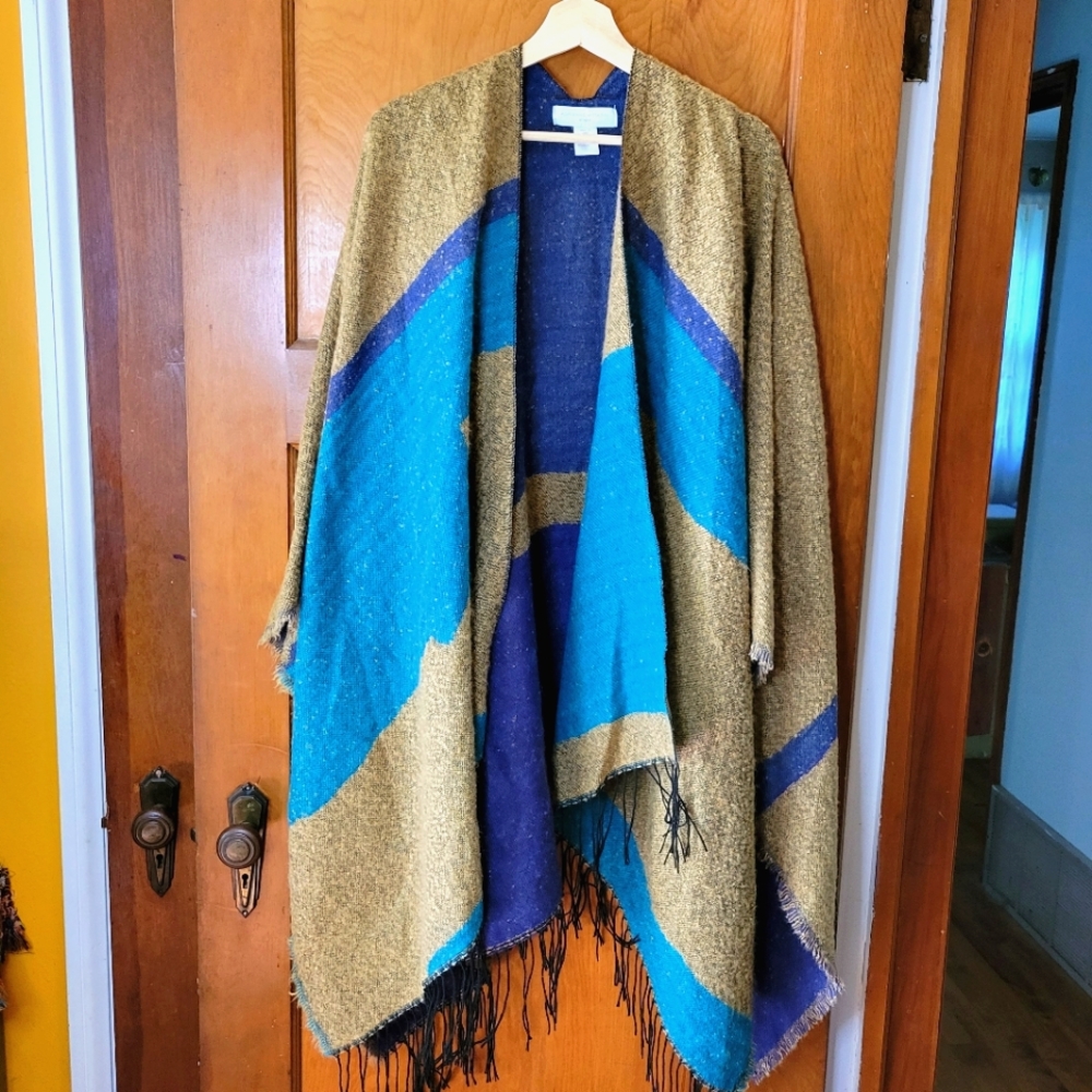 Adrienne Vittadini Boho Fringed Poncho